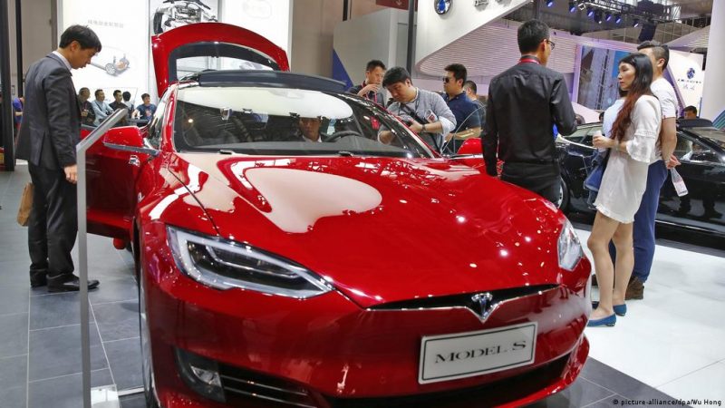 actiunile tesla cresc