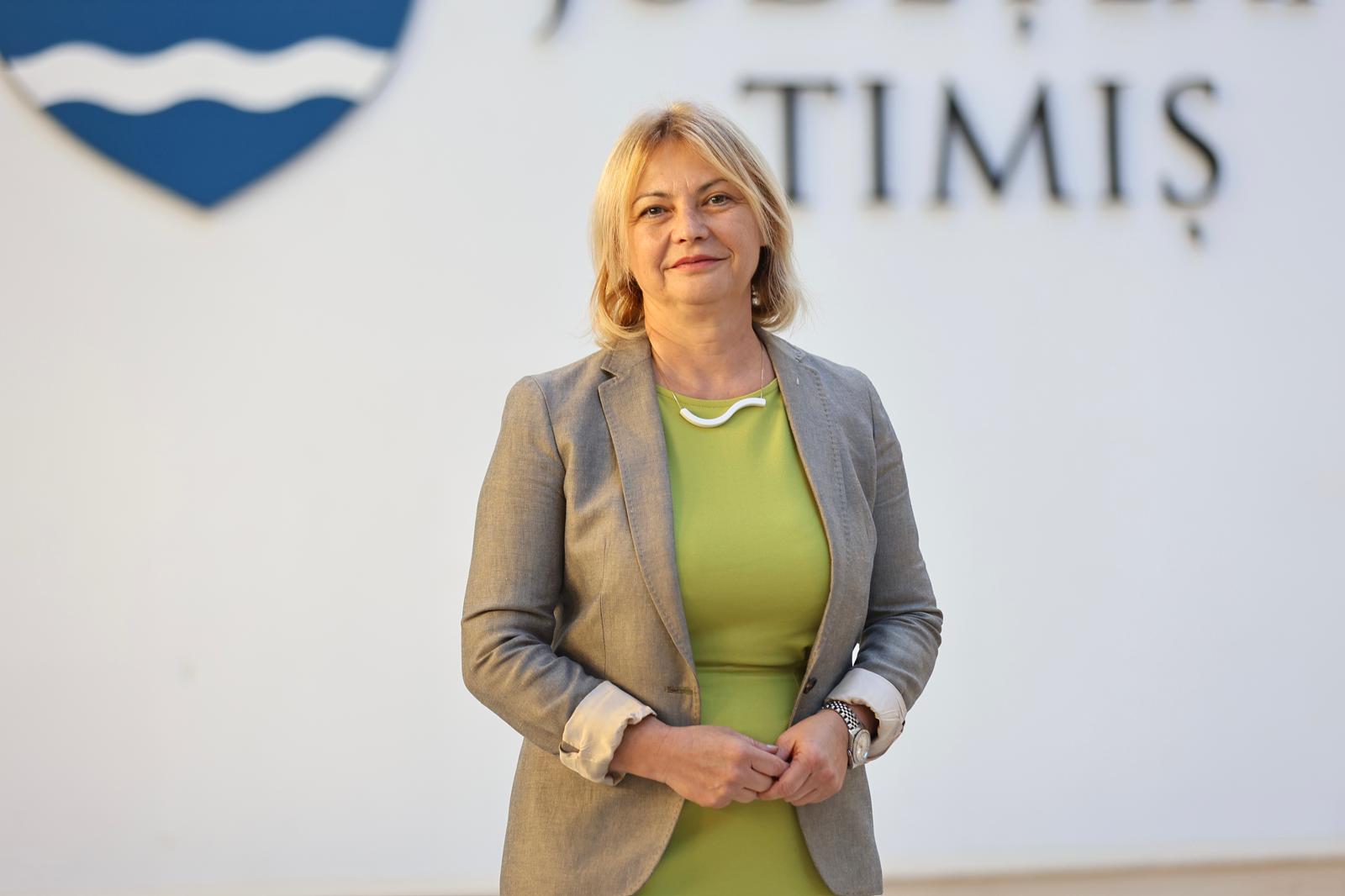 Prefecta traseistă din Timiș se justifică: nu mi-am schimbat direcția